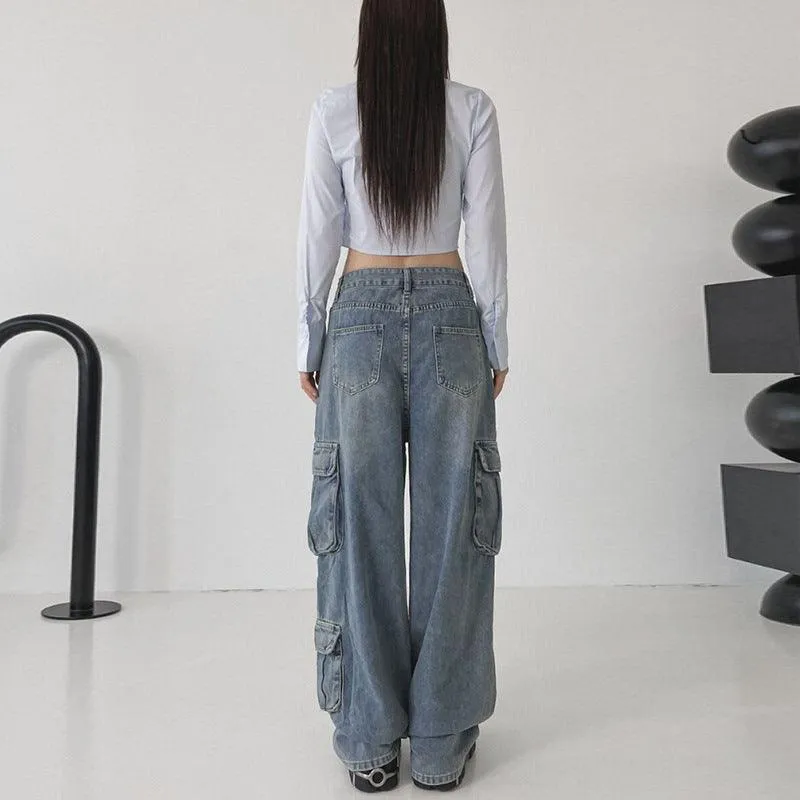 Baggy High-Waisted Cargo Jeans