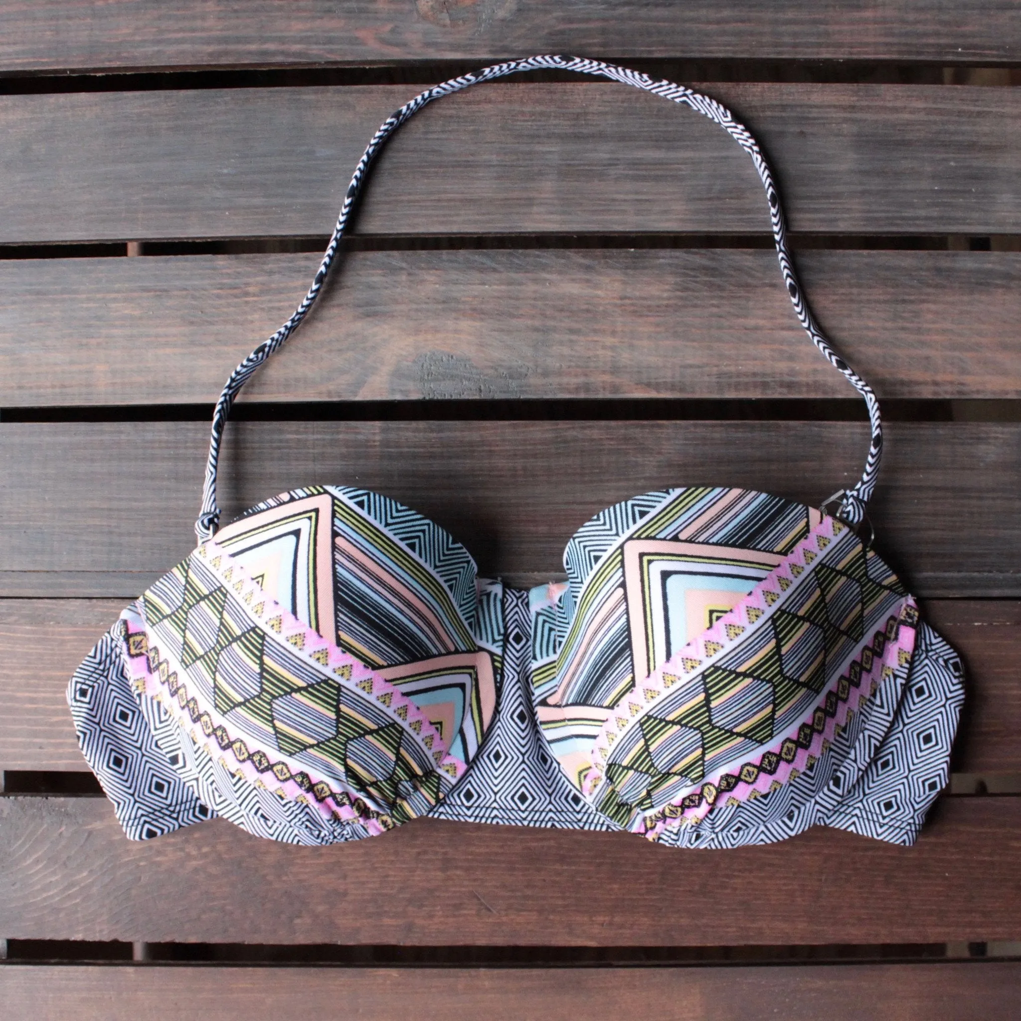 Final Sale - Bikini Lab - Mix & Match Let It Deco Underwire Push Up Bandeau (Top Only)