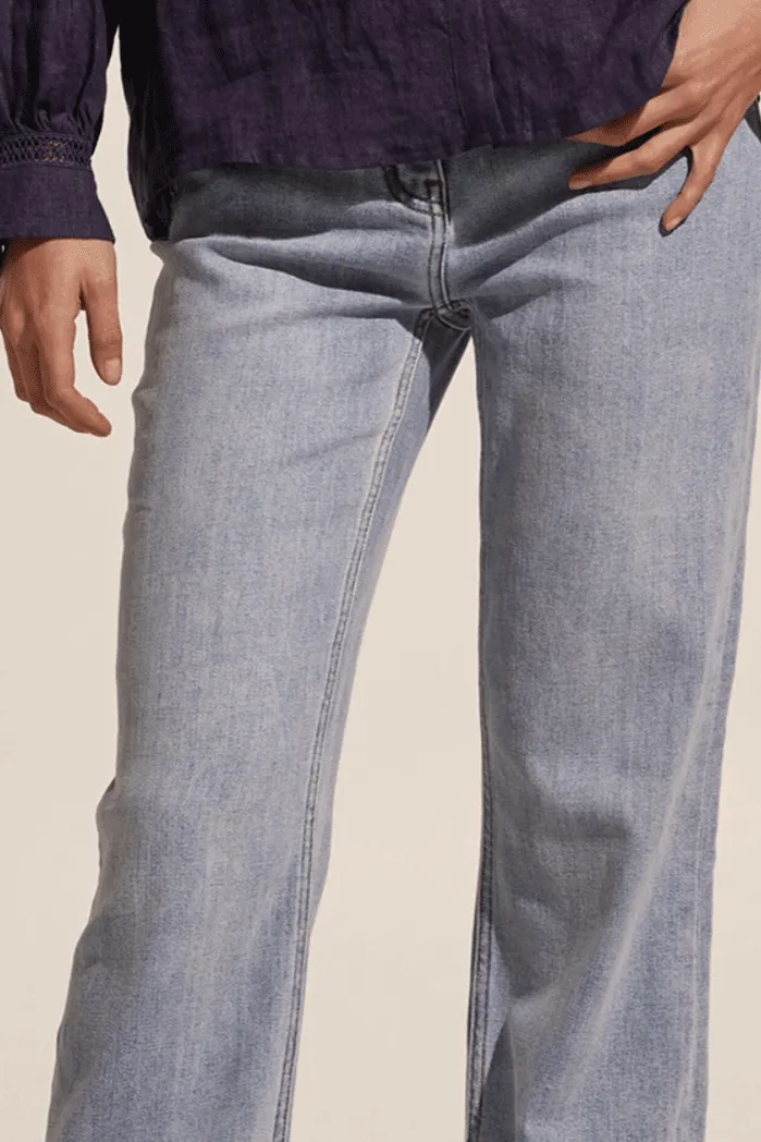 March Jean | Washed Denim