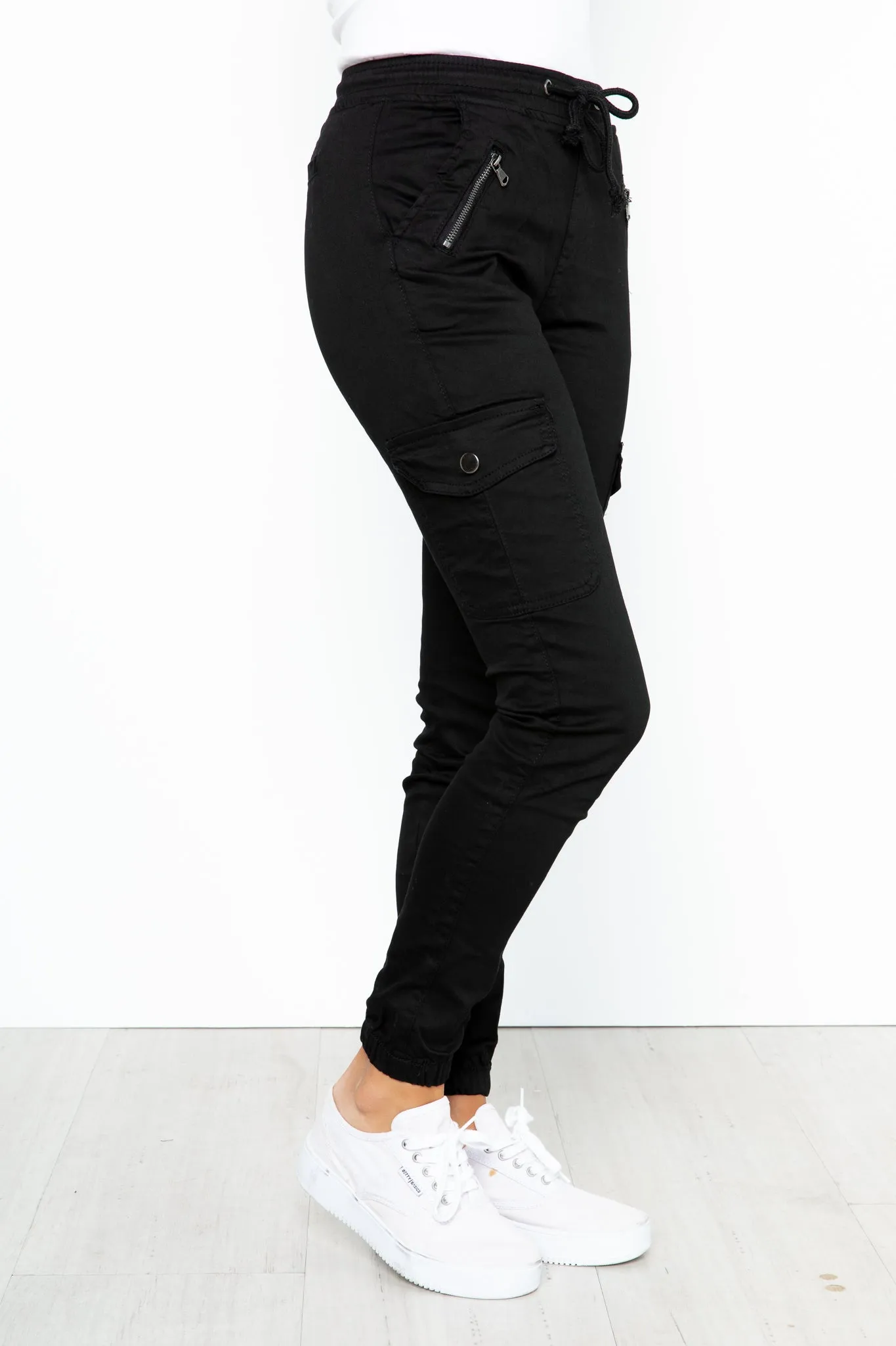 Remi Cargo Jeans - Black